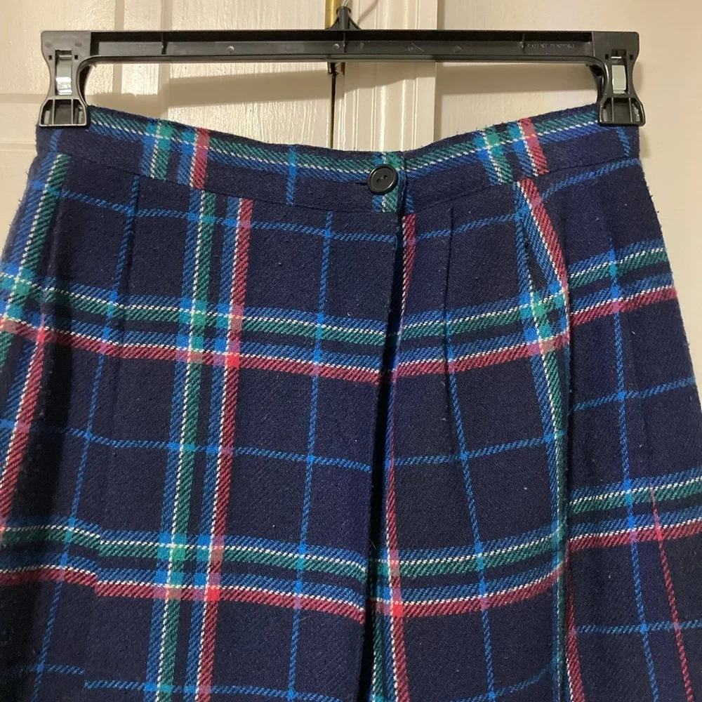 Elegant Plaid A-Line Skirt - Navy and Red - Picture 2 of 4